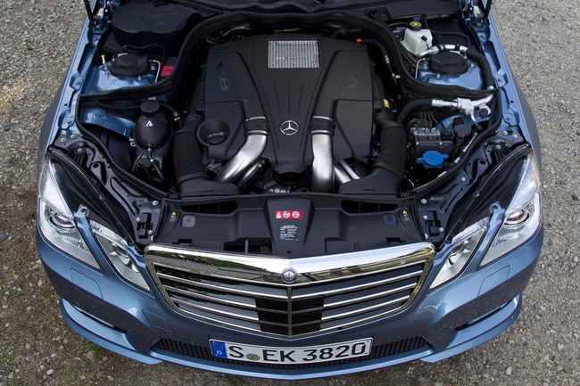 Представлены новые экономичные версии Mercedes-Benz E-class BlueEfficiency