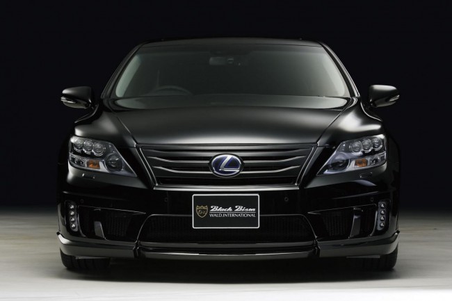 Lexus LS Black Bison от WALD