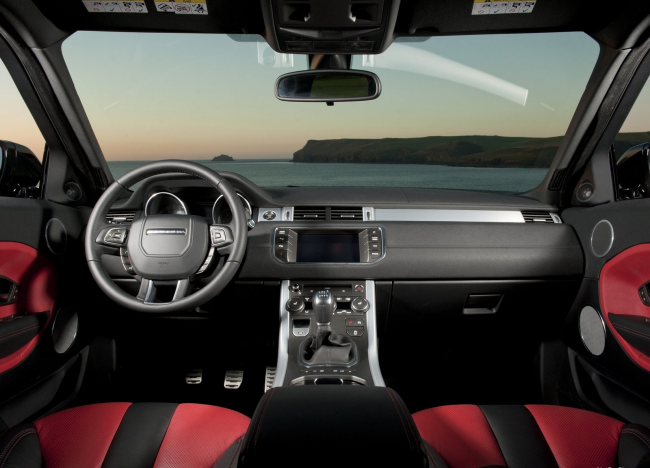 Land Rover объявил российскую стоимость Range Rover Evoque