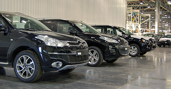 На калужском автозаводе наладили сборку Mitsubishi Outlander XL, Citroen C-Crosser и Peugeot 4007