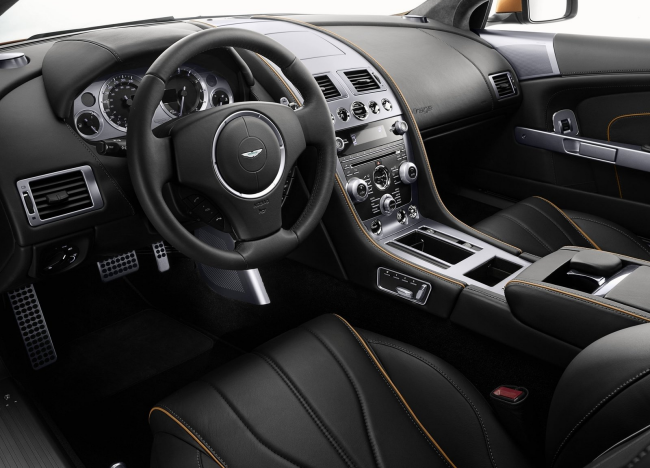 Модельный ряд Aston Martin пополнится купе и кабриолетом Virage