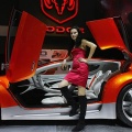 A model poses beside the Dogdge Zeo Concept car