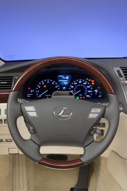 2010 Lexus LS 460 L