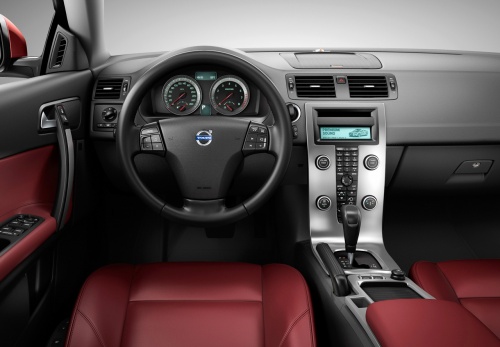 Volvo C70 2010 interior
