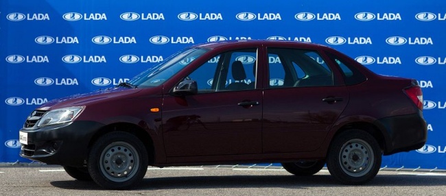 Путин порекомендовал дачникам покупать Lada Granta
