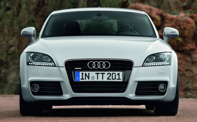 Объявлены цены на новый Audi TT Coupe в России