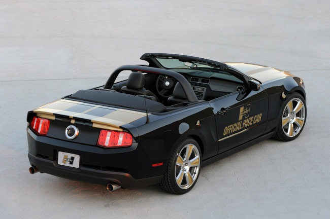 2010 hurst ford racing mustang challenge pace car