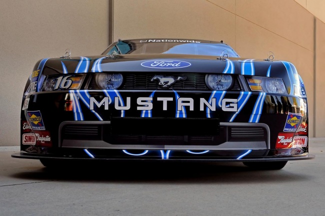2011 Ford Mustang NASCAR