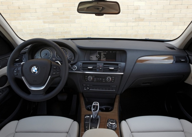 Новое поколение BMW X3 уже в России