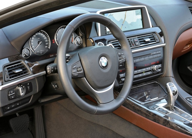 Опубликованы цены на кабриолеты BMW 650i и  BMW 640i в России