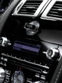 Aston Martin DBS V12 фотографии